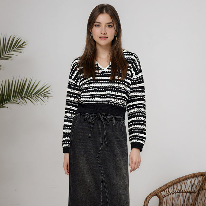 ZhiKnit Women's sweater pullover casual long sleeved V-neck color blocked pullover knitted women's sweater