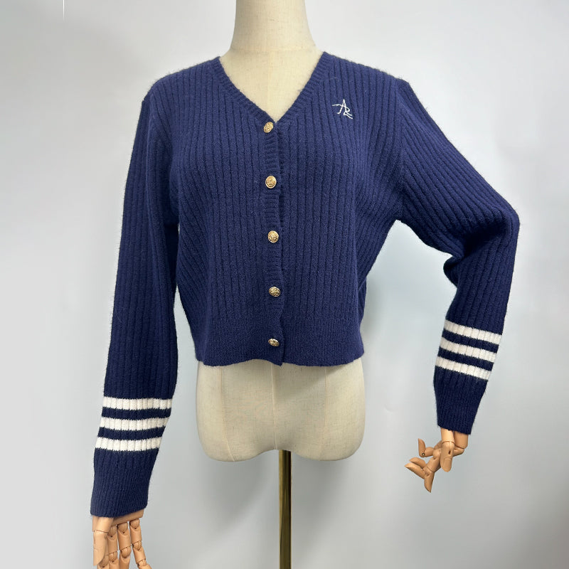 ZhiKnit American retro short fitted knitted cardigan for women, suitable for autumn and winter as an inner layer or base layer top sweater